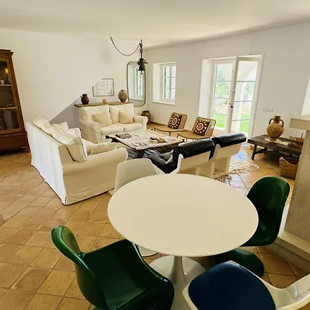 Casa Sabarraca Holiday home *