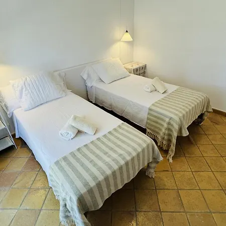 Casa Sabarraca * Sant Lluís