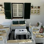 Casa Sabarraca Holiday home