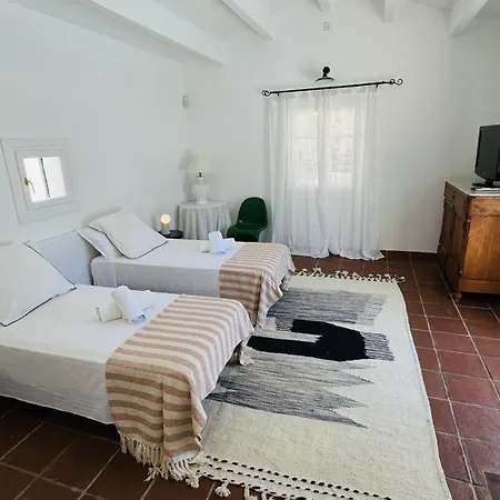 Casa Sabarraca Tatil Evi Sant Lluis