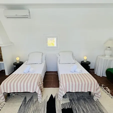 Casa Sabarraca