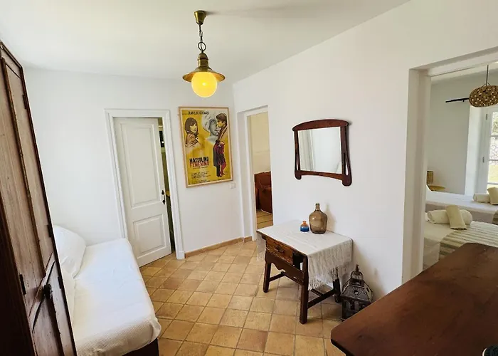 Casa Sabarraca * Sant Lluís